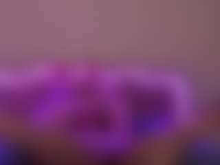 MizLuxxey's Live Sex Cam Show