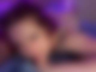 MizLuxxey's Live Sex Cam Show