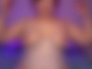 MizLuxxey's Live Sex Cam Show