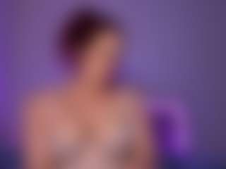 MizLuxxey's Live Sex Cam Show