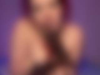 MizLuxxey's Live Sex Cam Show