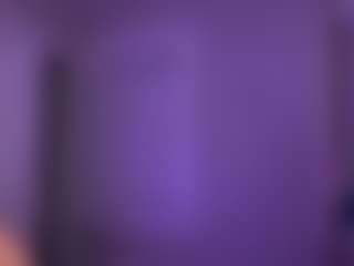 MizLuxxey's Live Sex Cam Show
