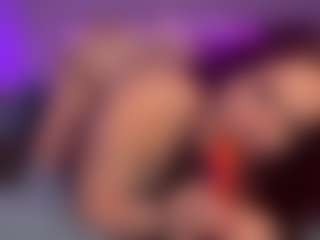 MizLuxxey's Live Sex Cam Show
