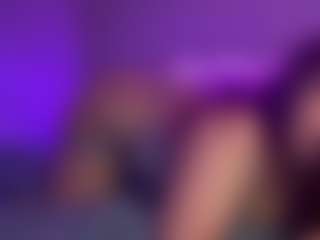 MizLuxxey's Live Sex Cam Show