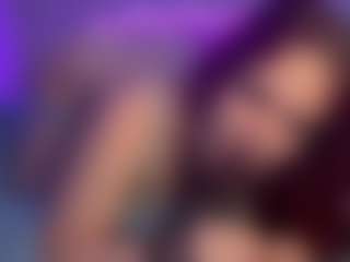 MizLuxxey's Live Sex Cam Show