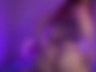 MizLuxxey's Live Sex Cam Show