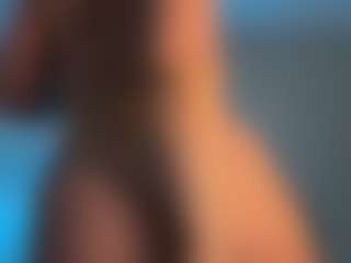 MizLuxxey's Live Sex Cam Show
