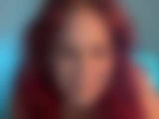 Live cam show with MizLuxxey - Green Eyes on anonymated.com