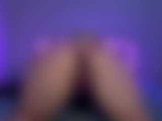 MizLuxxey's Live Sex Cam Show