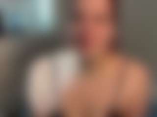 MizLuxxey's Live Sex Cam Show