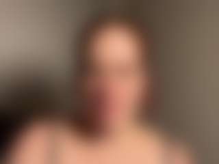 MizLuxxey's Live Sex Cam Show