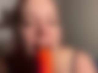 MizLuxxey's Live Sex Cam Show