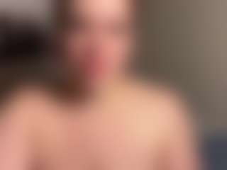 MizLuxxey's Live Sex Cam Show