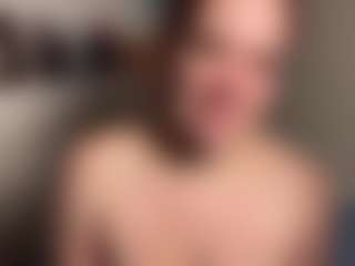 MizLuxxey's Live Sex Cam Show