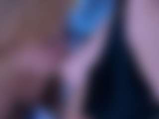 Live cam show with aria-wild - Natural on sexylive.show
