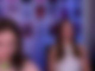 Live cam show with chloe-ley1 - Flashing on CamwithHer