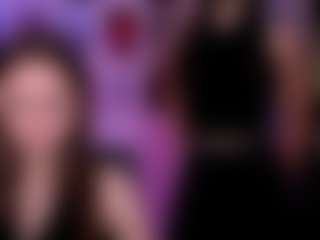 Live cam show with chloe-ley1 - Flashing on fuck-show.com