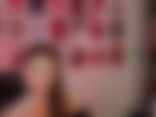 Live cam show with chloe-ley1 - Flashing on StripNow