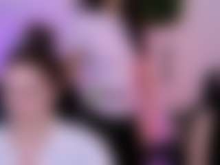 Live cam show with chloe-ley1 - Brown Hair on Dare Cams