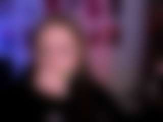 Live cam show with chloe-ley1 - Brown Hair on Dolls Live