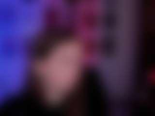 Live cam show with chloe-ley1 - Flashing on livesuperchat.net