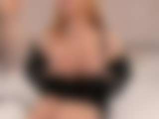 Live cam show with Kanmi - Body Massage on Camsoda