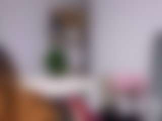 Live cam show with Kanmi - Upskirt on Camsoda