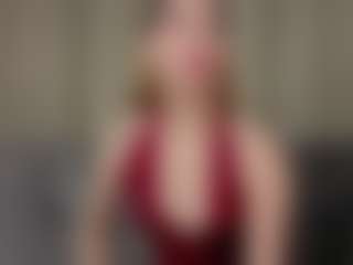 Live cam show with Kanmi - Bikini on Gym Cam Girls