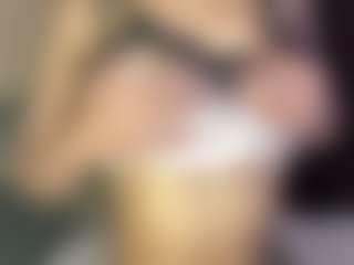 Selena's Live Sex Cam Show