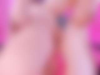 Live cam show with Eva-Blossom - Cute on madthumbs