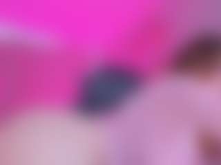 Live cam show with Eva-Blossom - Gagging on Camsoda