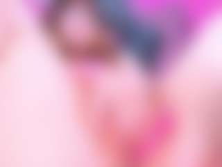 Live cam show with Eva-Blossom - Gagging on LiveSexCams6