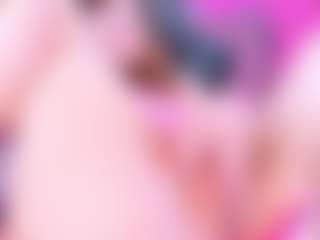 Live cam show with Eva-Blossom - Gagging on eurowanks.com