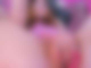 Live cam show with Eva-Blossom - Double Penetration on googirlz