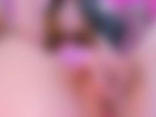 Live cam show with Eva-Blossom - Facial on milfzrlive.com