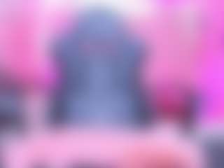 Live cam show with Eva-Blossom - Double Penetration on livesexfox.com