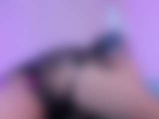 Live cam show with Franchezcaa - Latina on studioflirtlive.com | colombia