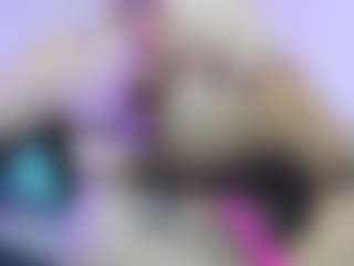 Live cam show with Franchezcaa - Lovense on hrnylive.com