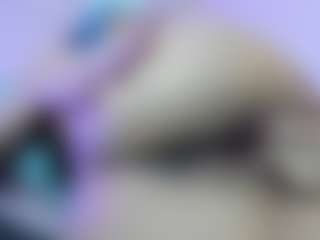 Live cam show with Franchezcaa - Ebony on Milfs Live