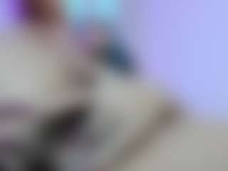 Live cam show with Franchezcaa - Teen (18+) on Free Soda