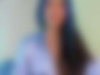 Live cam show with Franchezcaa - Ahegao on AdultVida.com