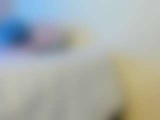 Live cam show with Franchezcaa - Hairy Pussy on Fling VIP Chat