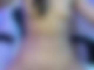 Live cam show with Franchezcaa - Innocent on SxyPornLive