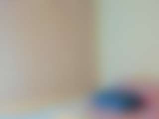 Live cam show with Franchezcaa - Innocent on Camsoda