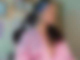 Live cam show with Franchezcaa - Spanish on justonemore.cc | colombia