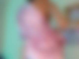 Live cam show with Franchezcaa - Curly on livesuperchat.net