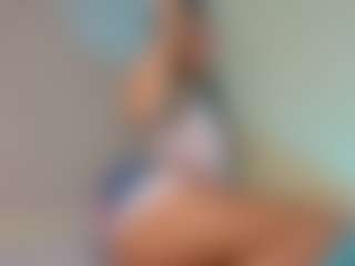 Live cam show with Franchezcaa - Innocent on https://playwithruby.com