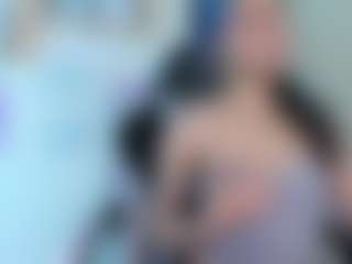 Live cam show with Franchezcaa - Ebony Petite on Gym Cam Girls | colombia