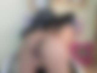 Live cam show with Franchezcaa - Pantyoff on Camsoda