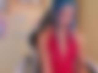 Live cam show with Franchezcaa - Bush on fapnchat